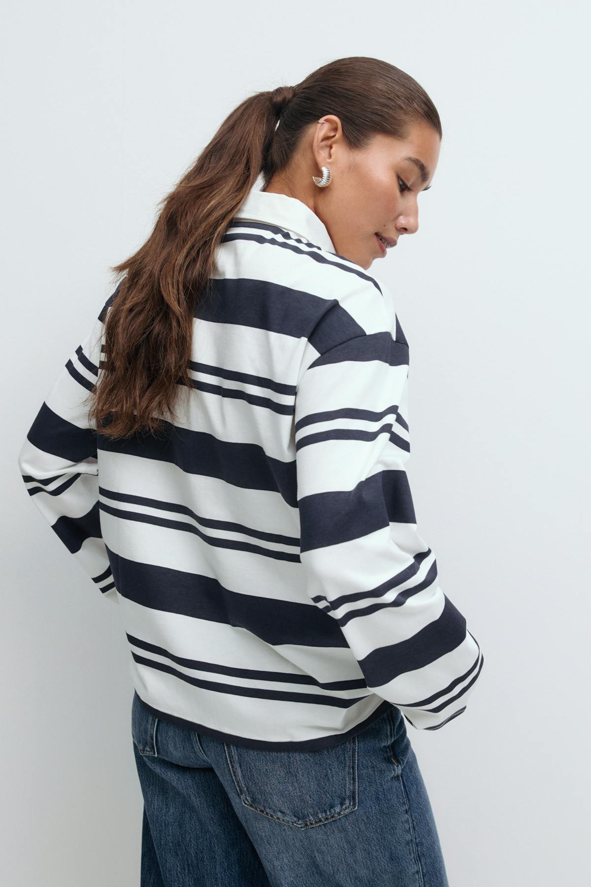Collar top