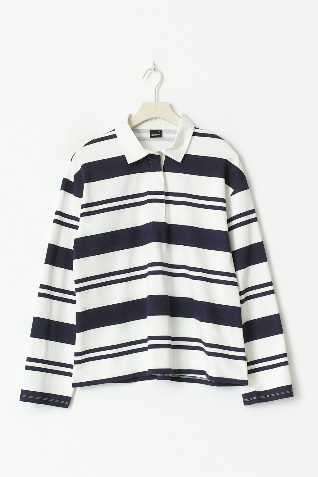 Collar top