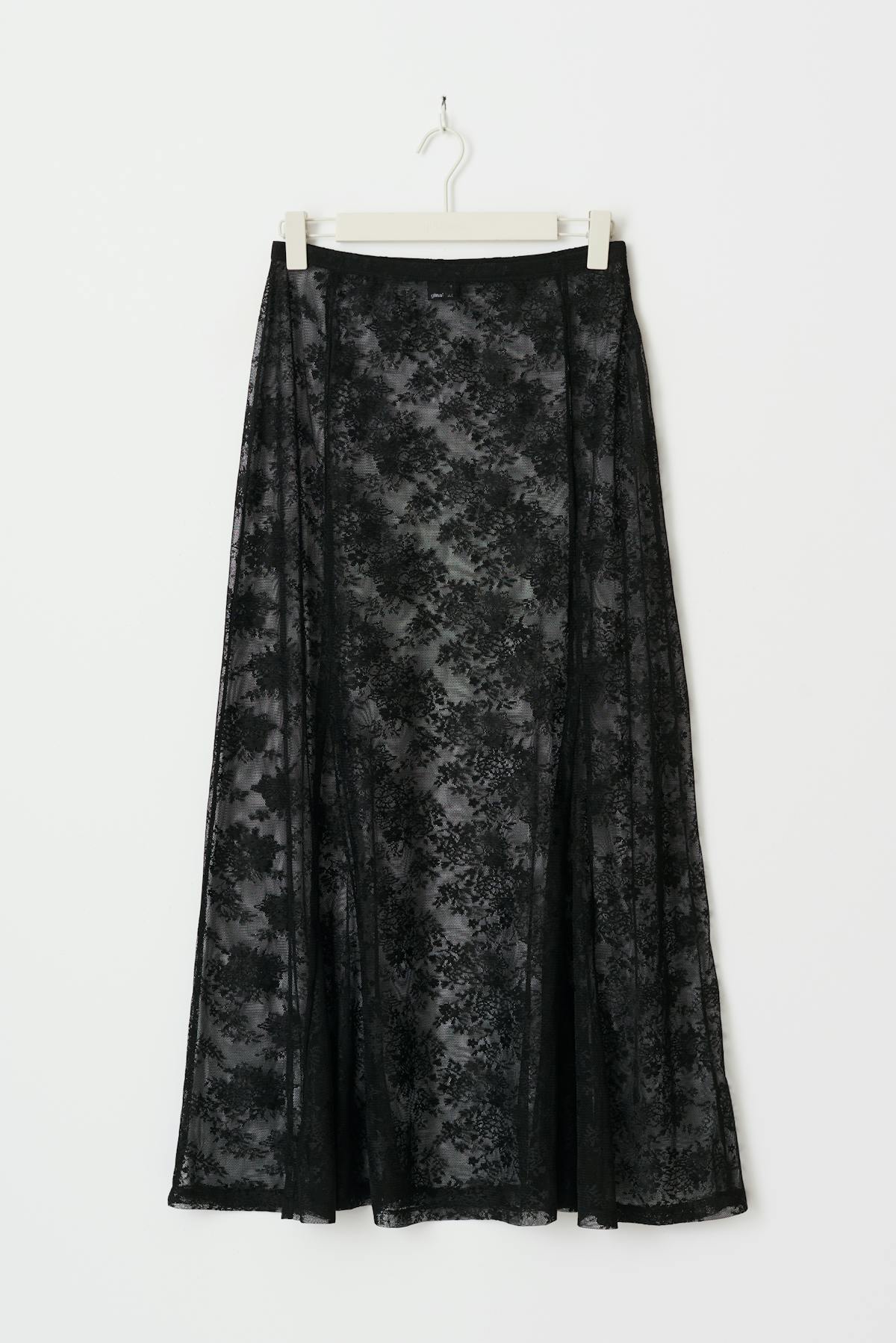 Lace skirt
