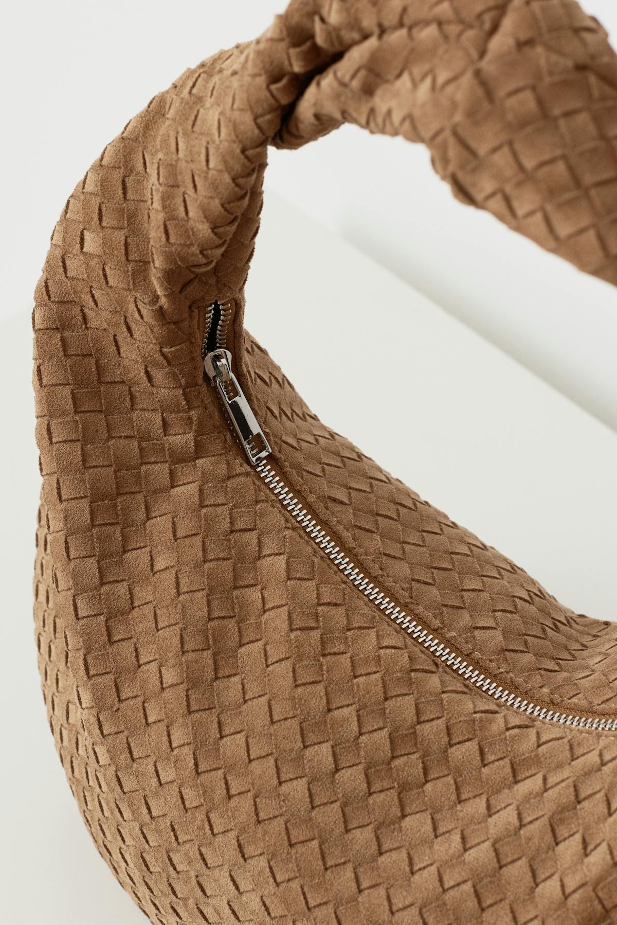 Braided shoulder bag
