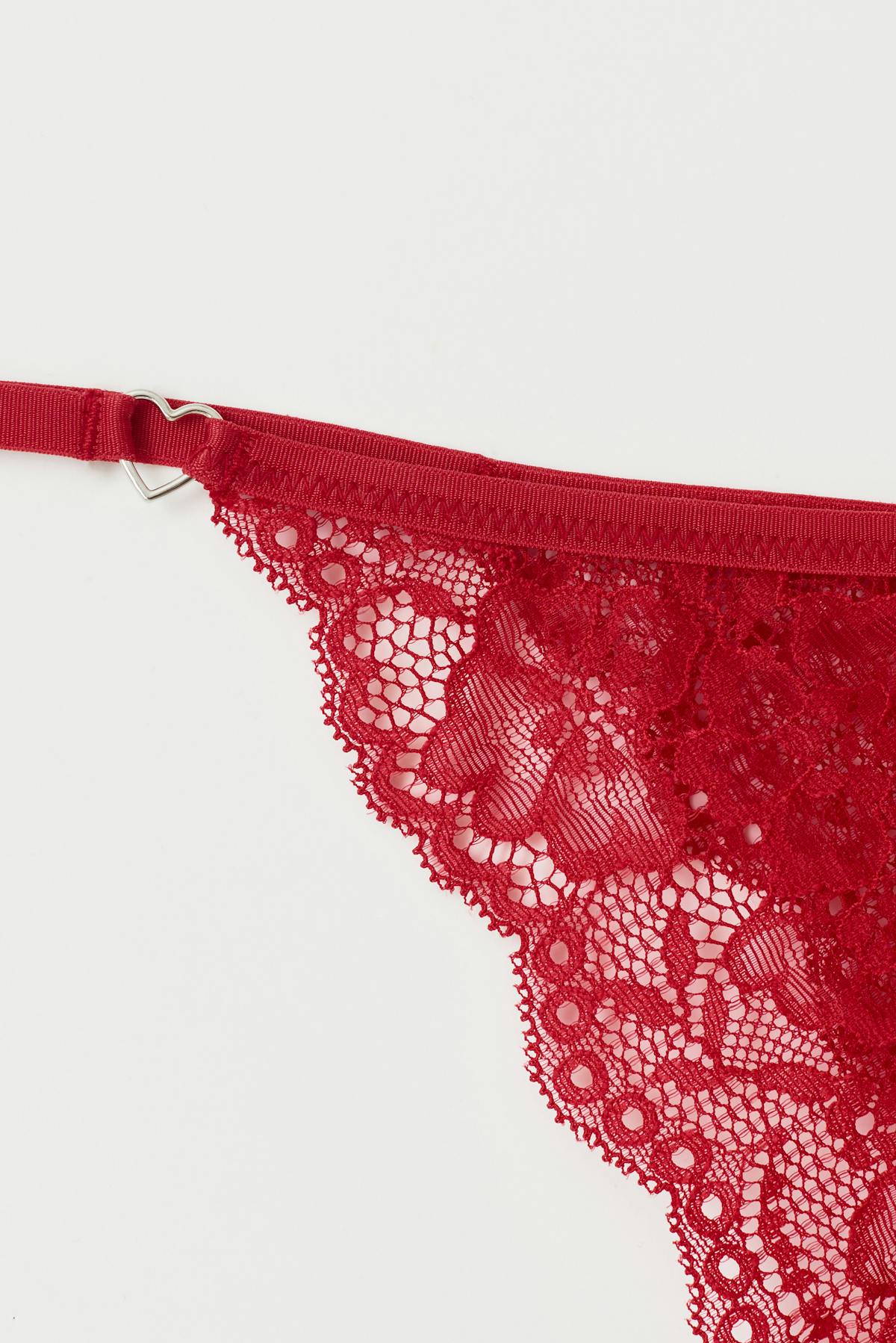 Lace thong