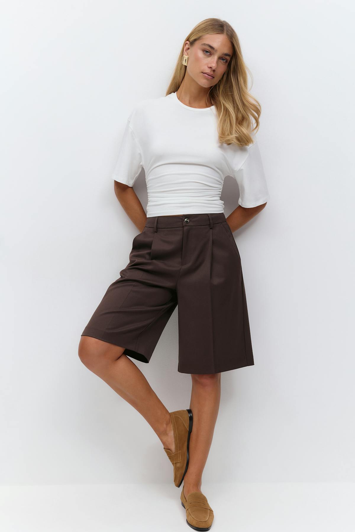 Long bermuda shorts