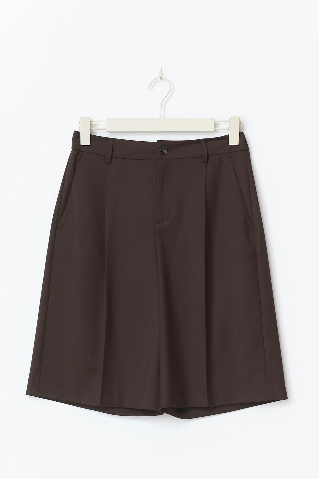 Long bermuda shorts