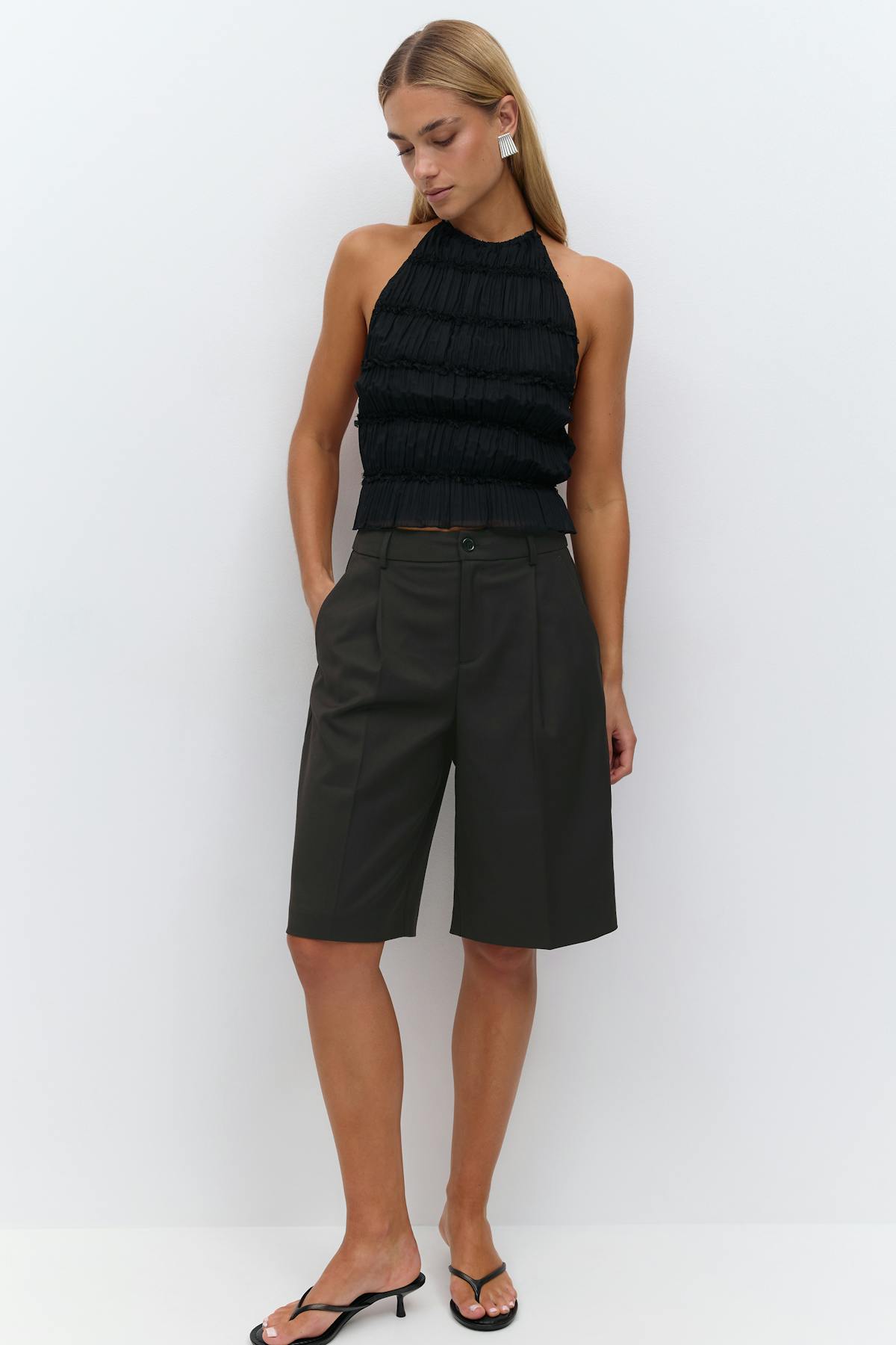 Long bermuda shorts