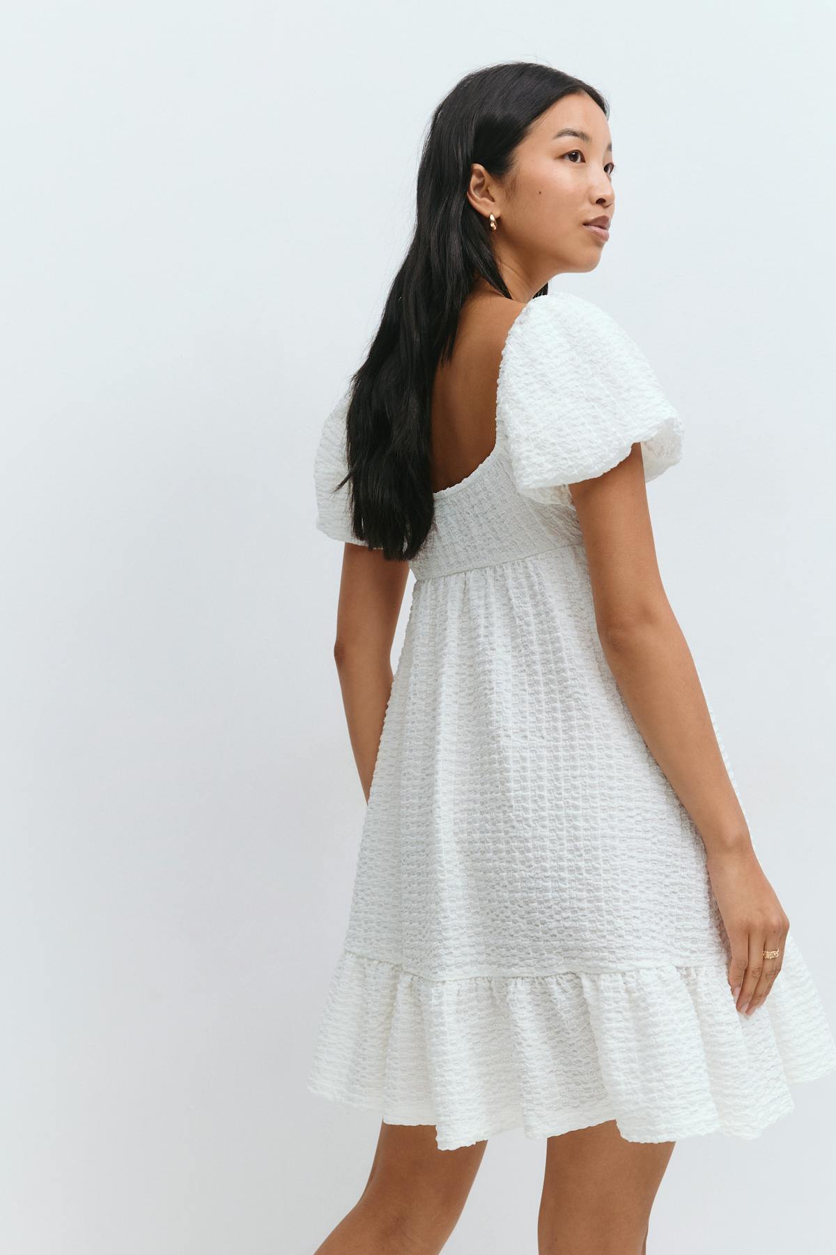 Puff sleeve dress