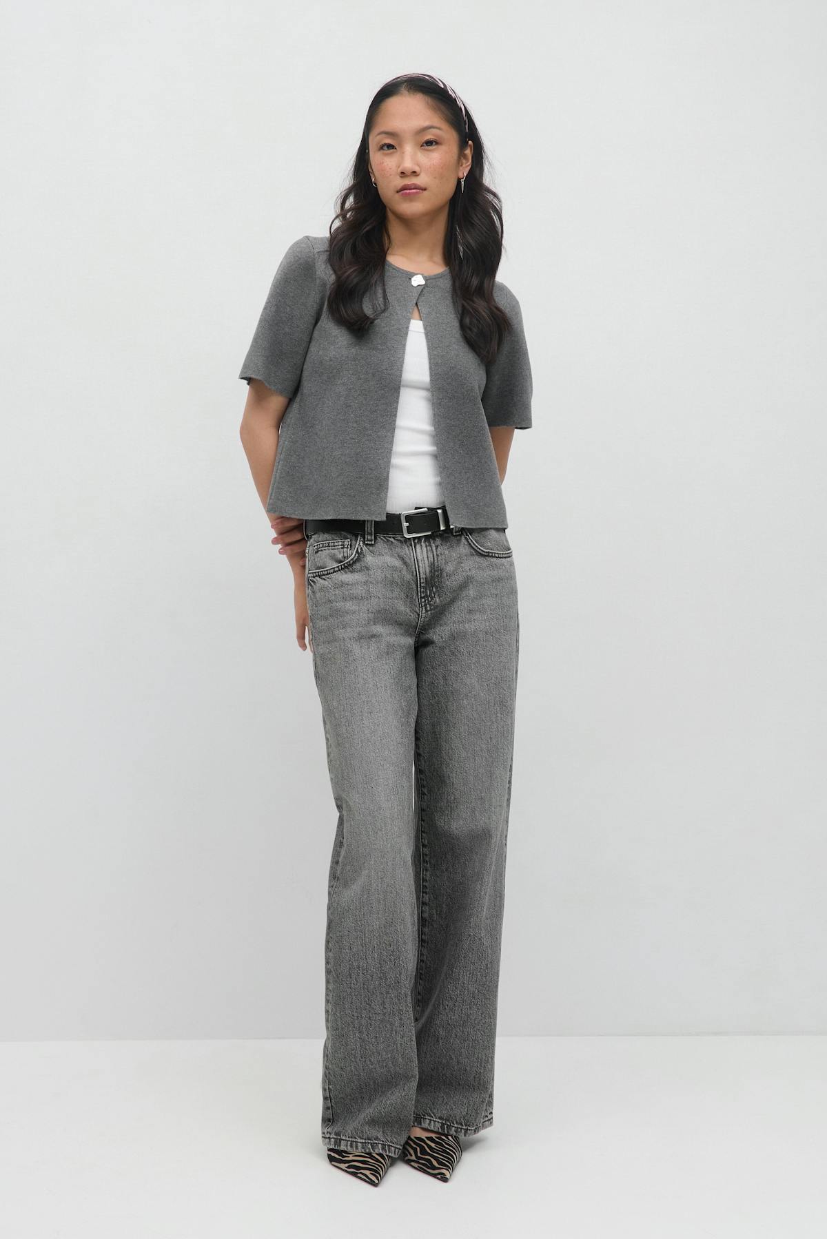 One button knitted top