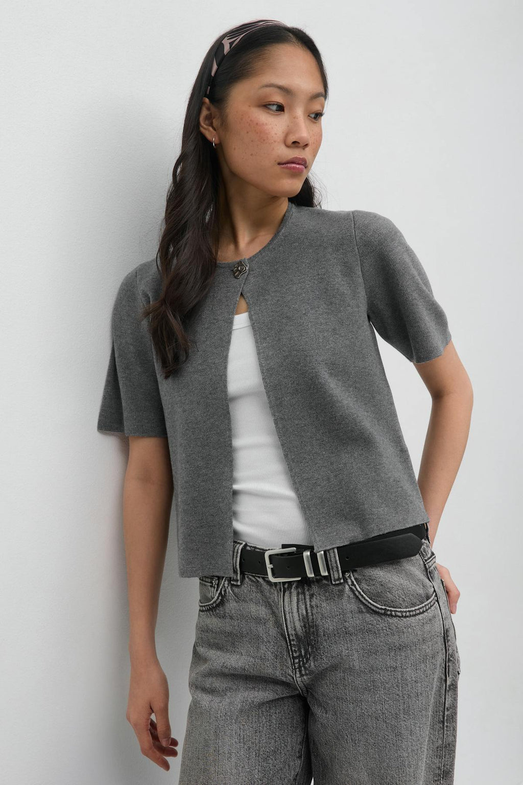 One button knitted top