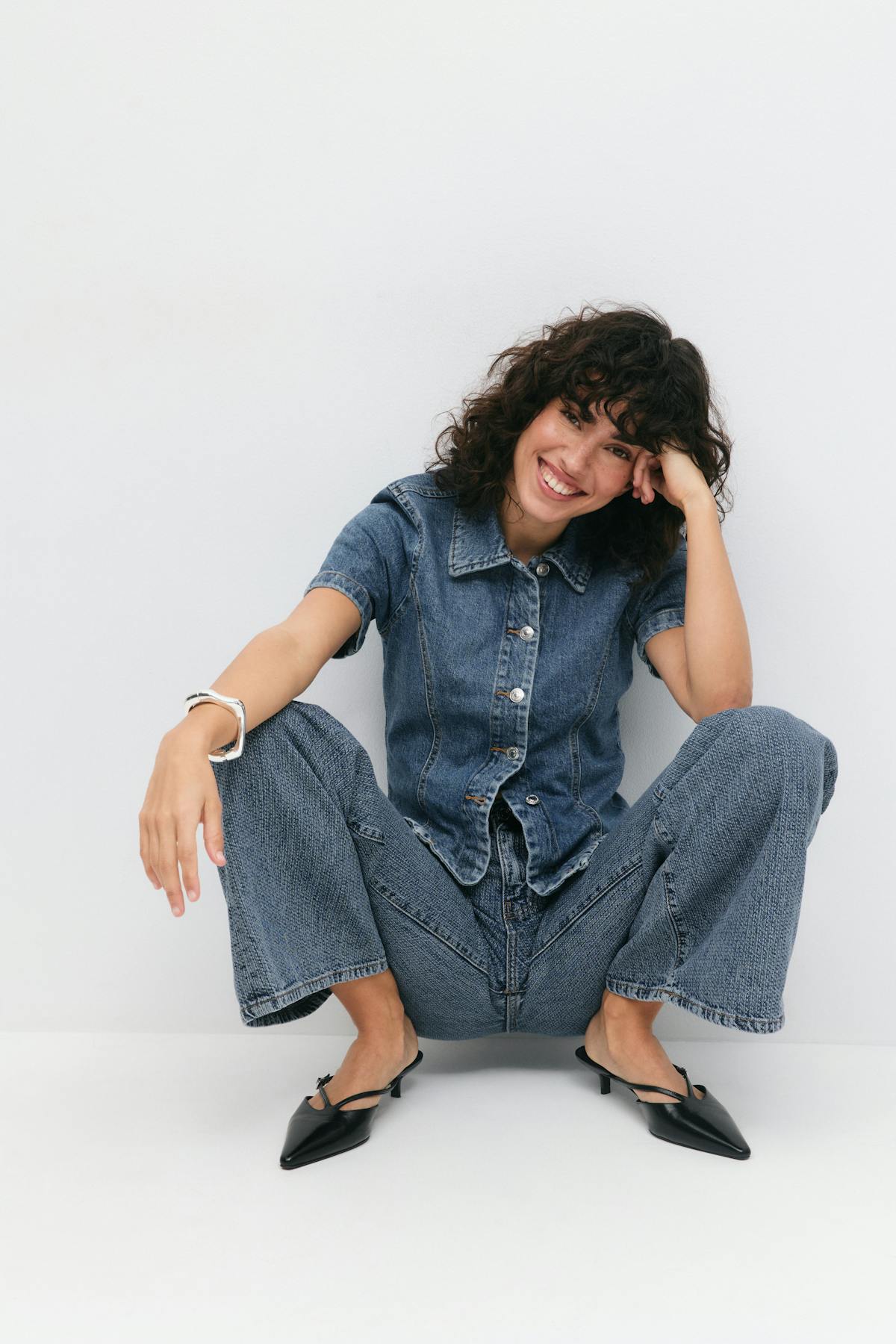 Shaped denim shirt