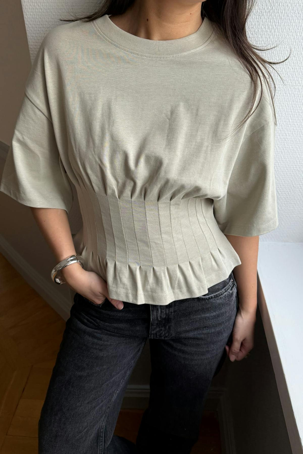Pleated tee