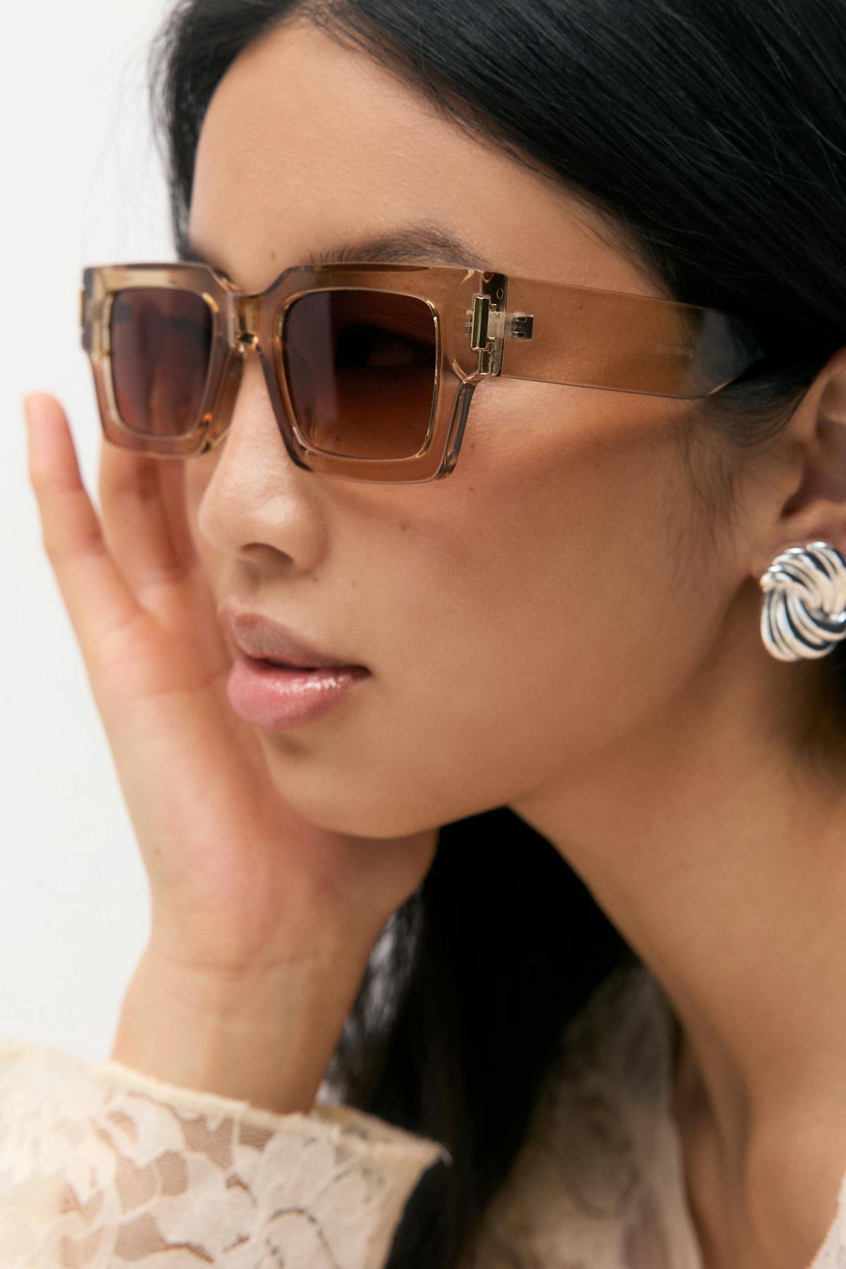 Classic square sunglasses