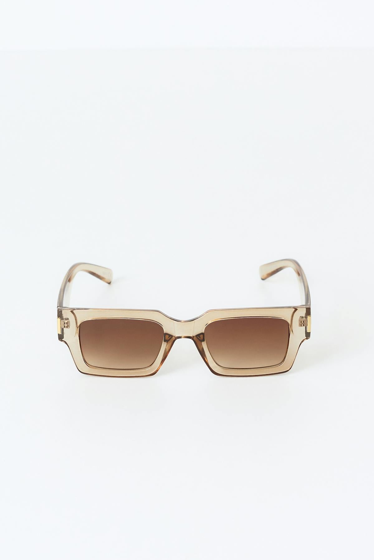 Classic square sunglasses