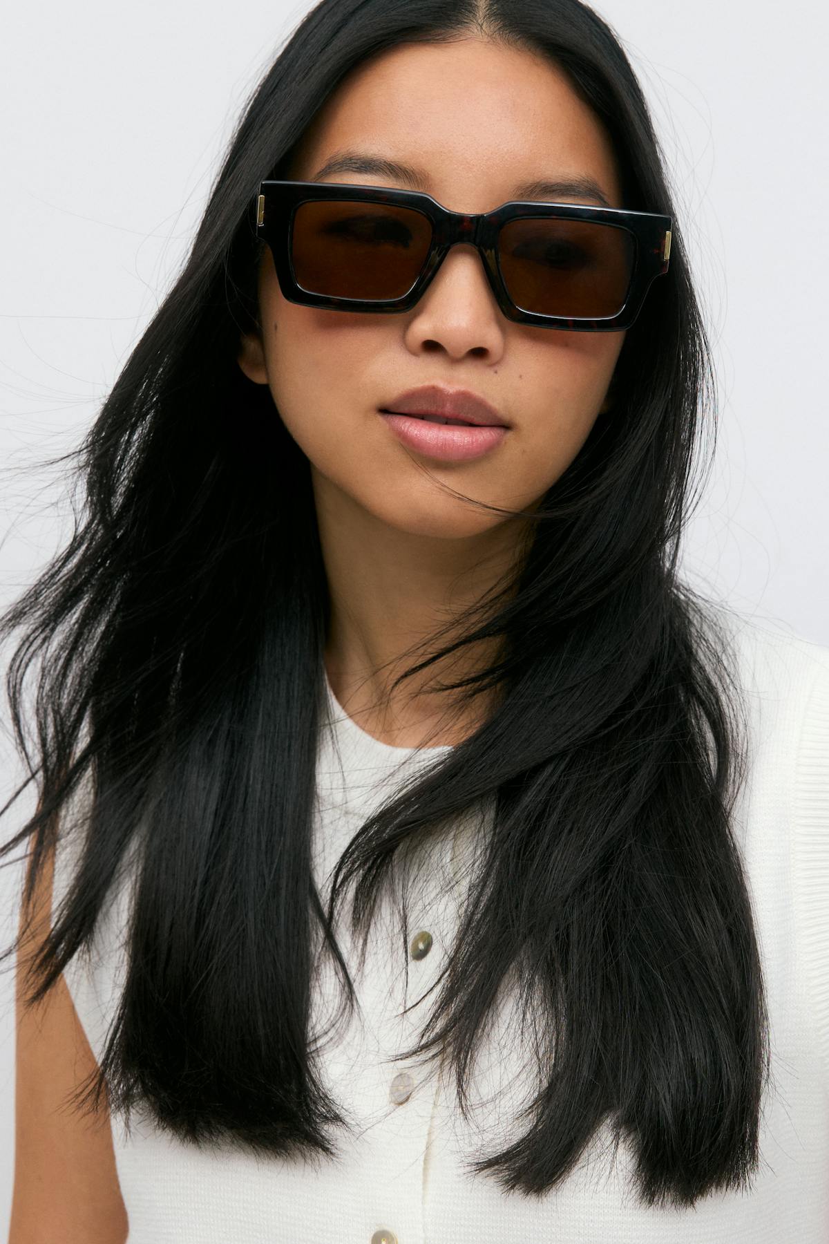 Classic square sunglasses