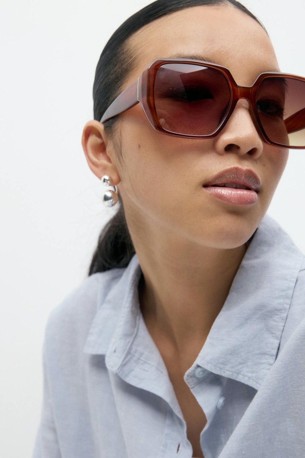 Bold retro square sunglasses