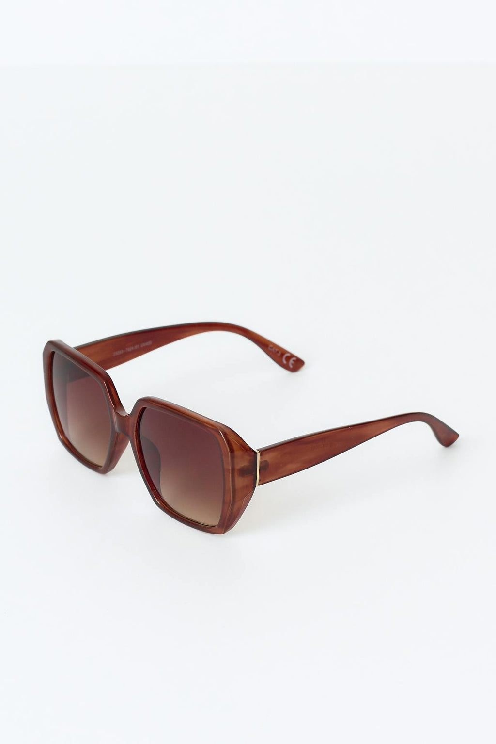 Bold retro square sunglasses