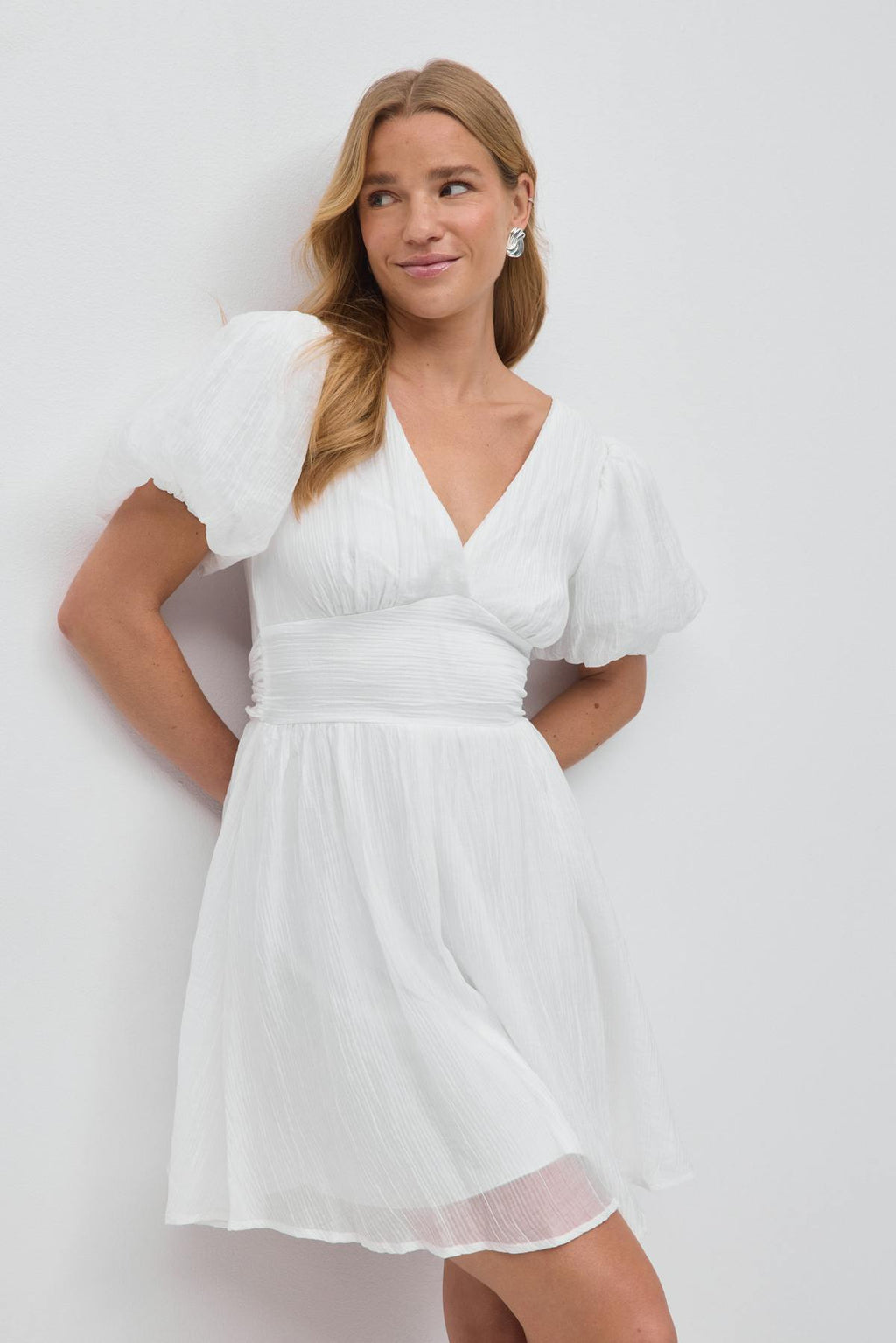 Bow dress