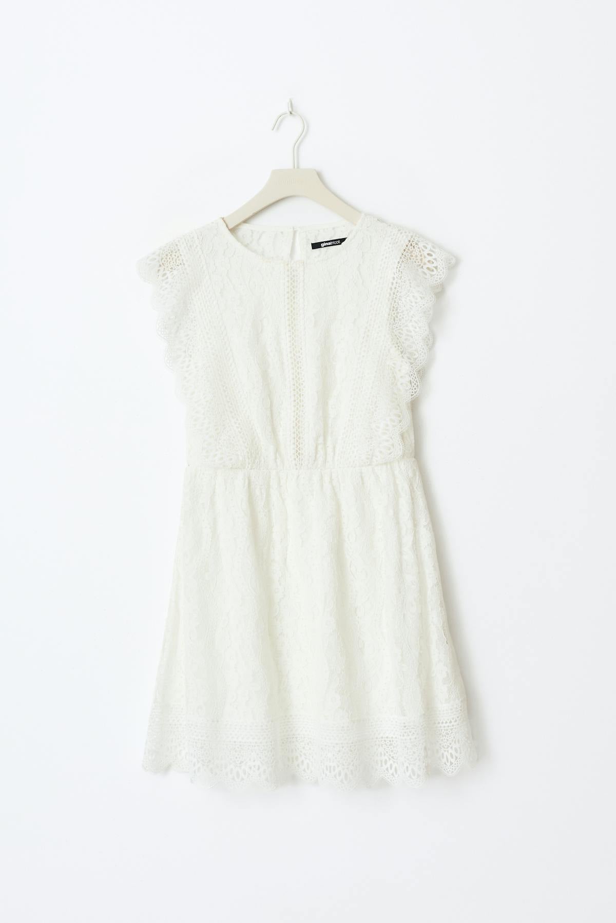 Lace dress
