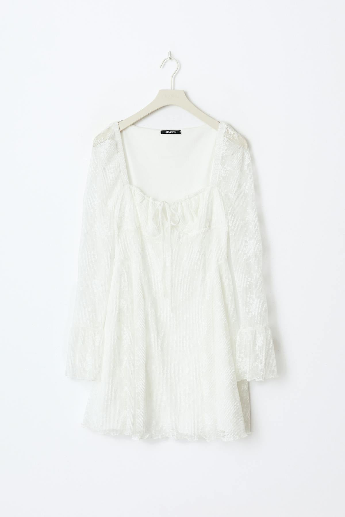 Lace dress