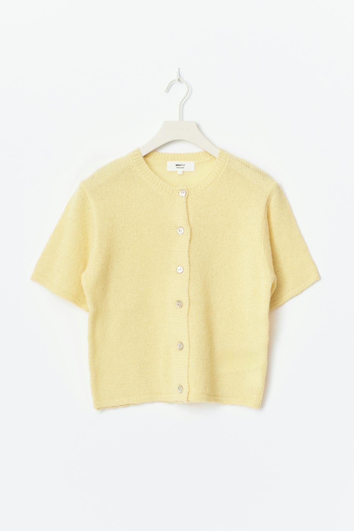 Loose knitted cardigan