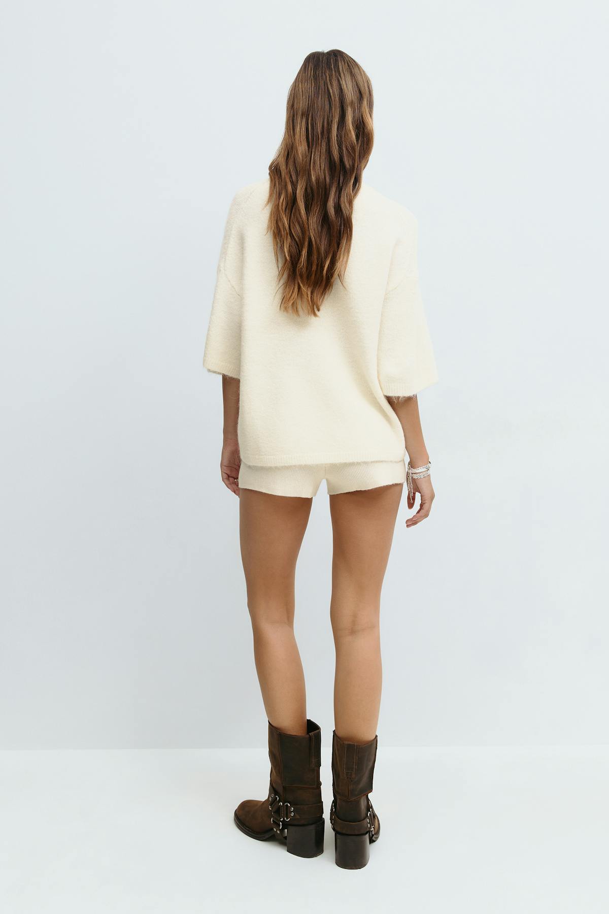 Knitted short sleeve top