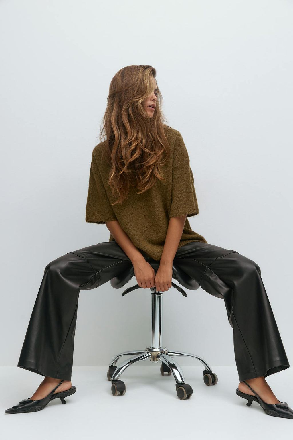 Knitted short sleeve top