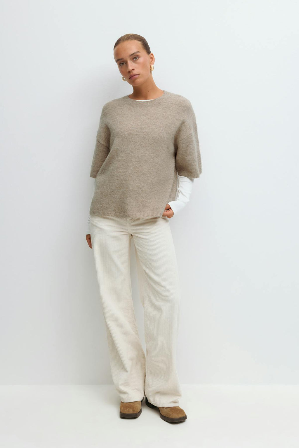 Knitted short sleeve top