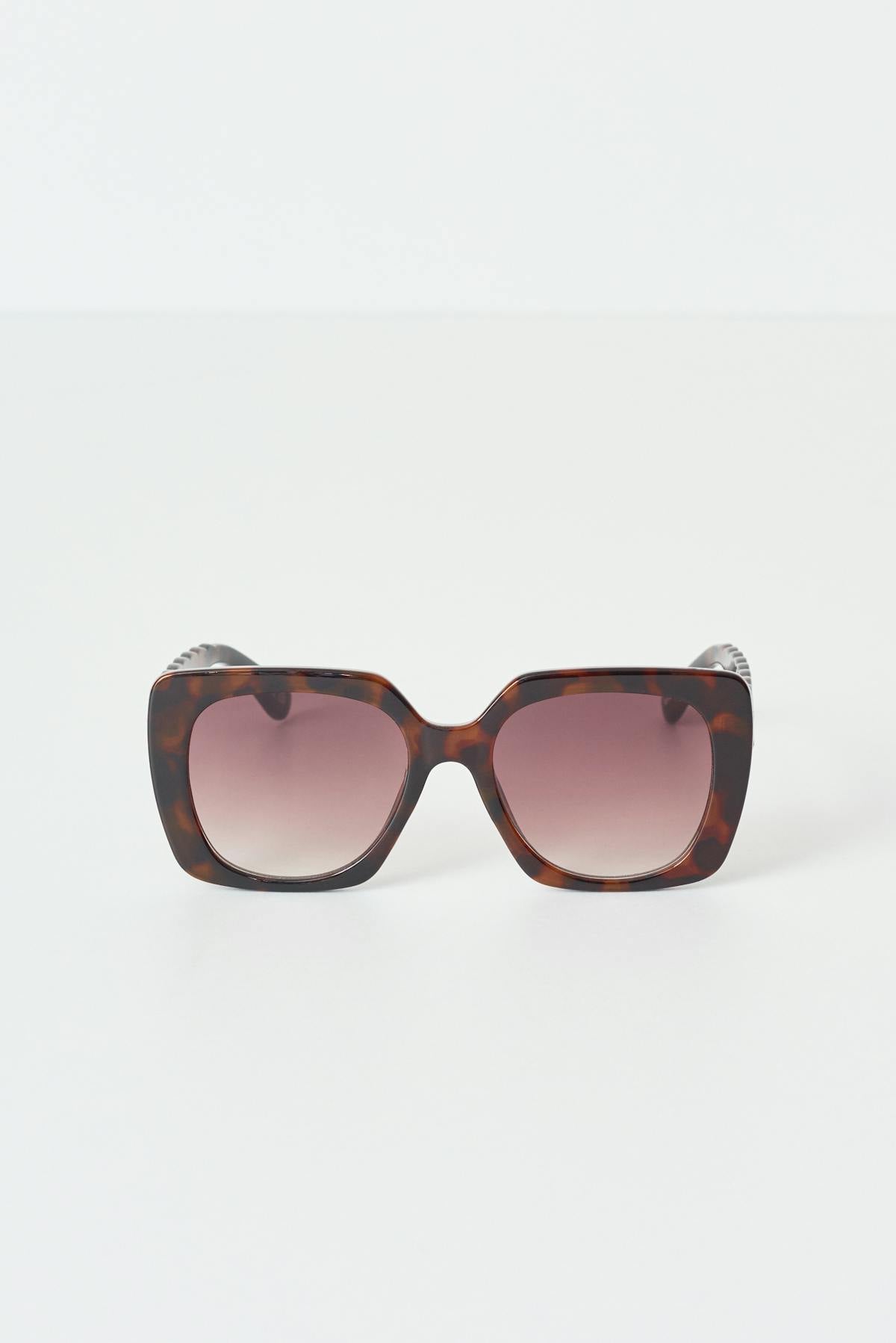 Oversized square sunglasses