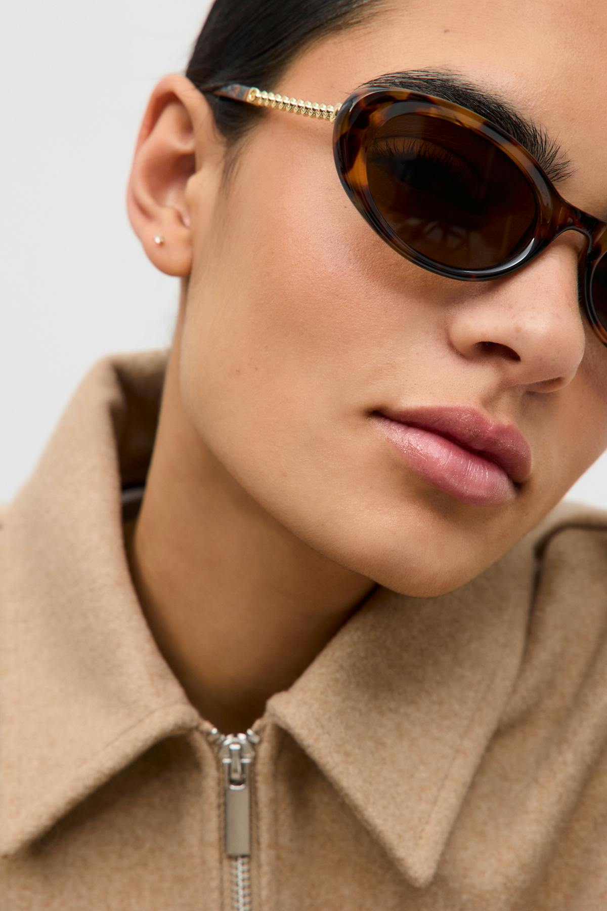 Chain detail sunglasses