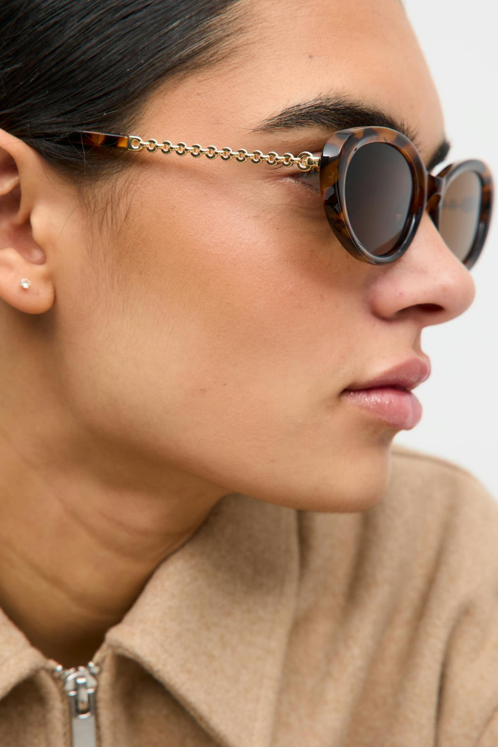 Chain detail sunglasses