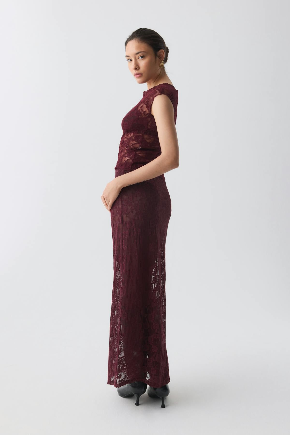 Lace maxi skirt