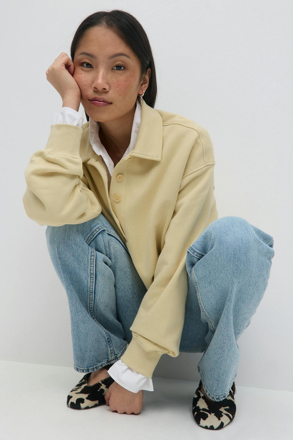 Collar sweater