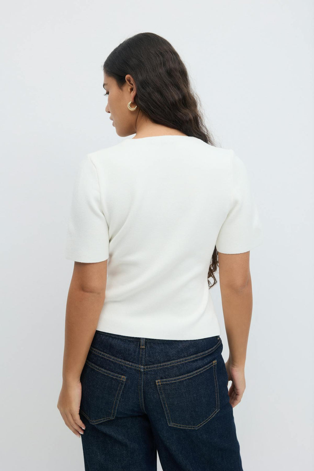 Knitted button top