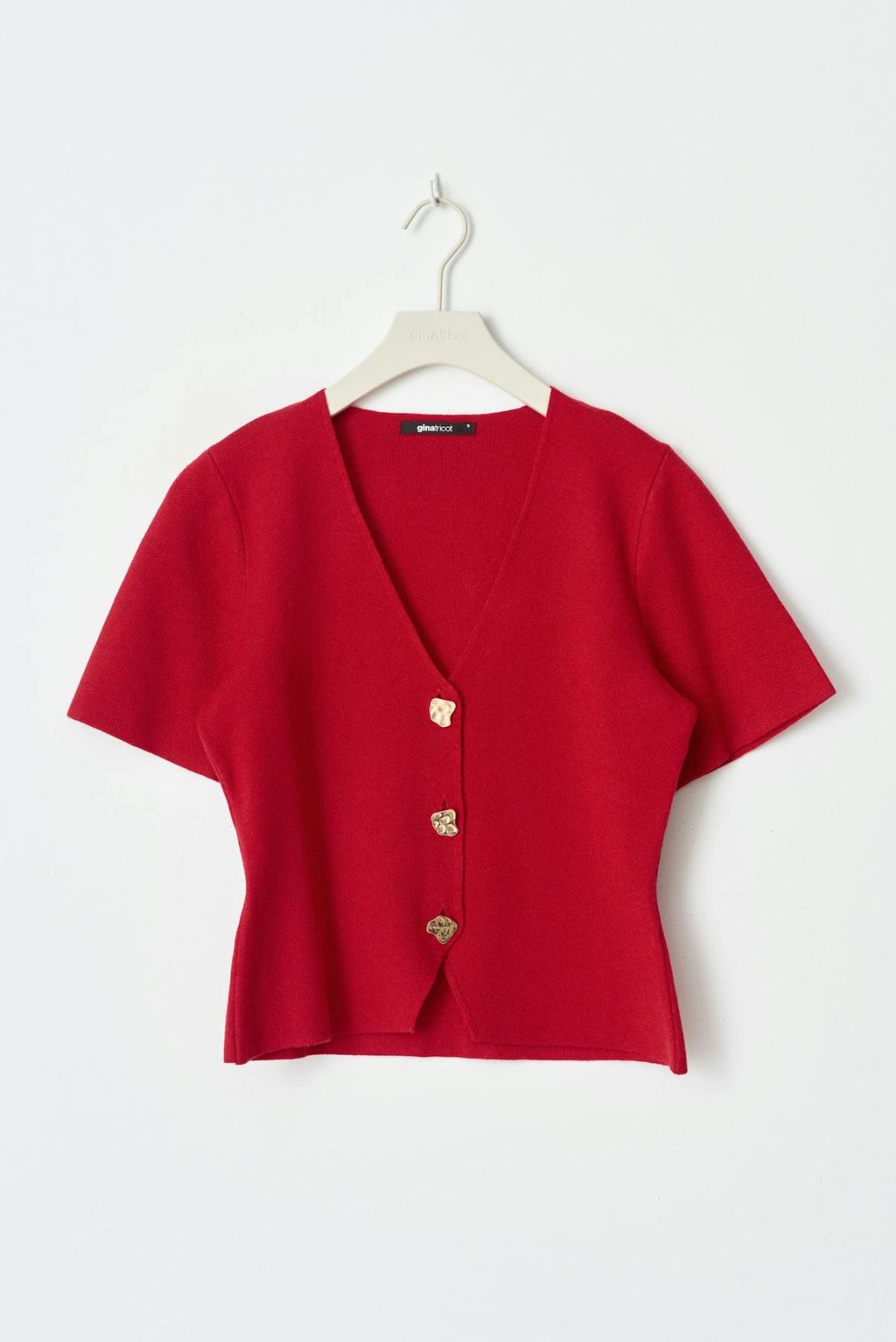 Knitted button top