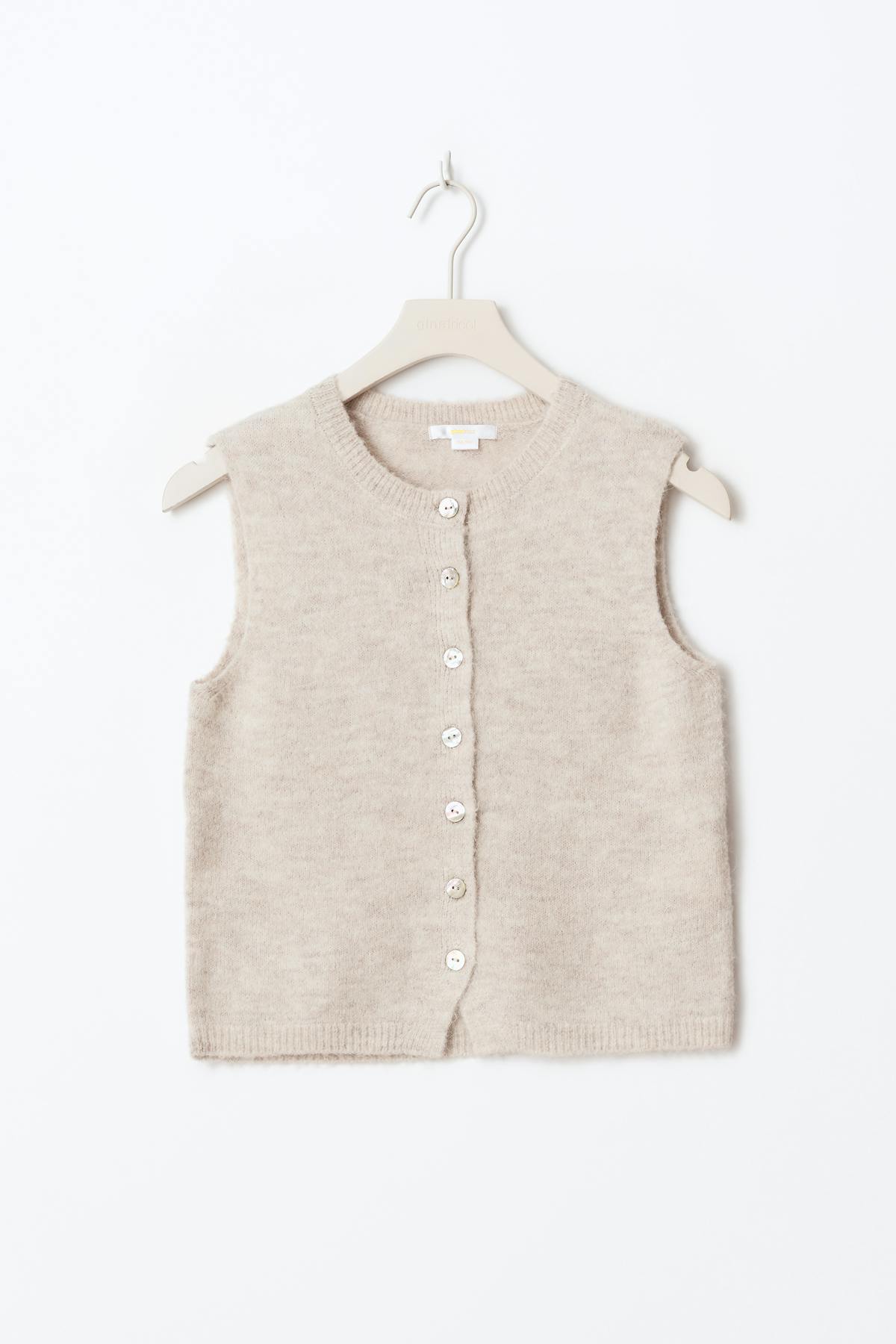 Y knitted vest