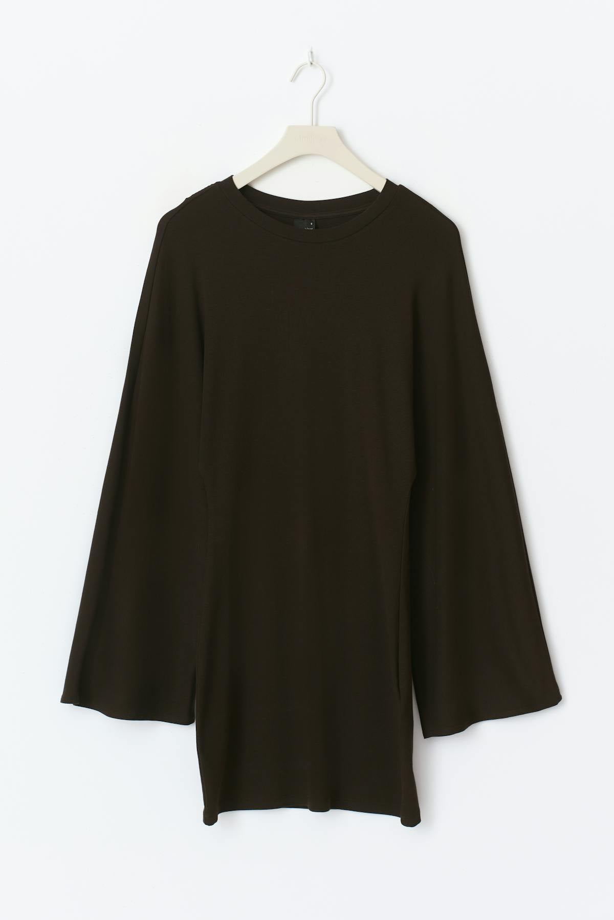 Wide sleeve dress