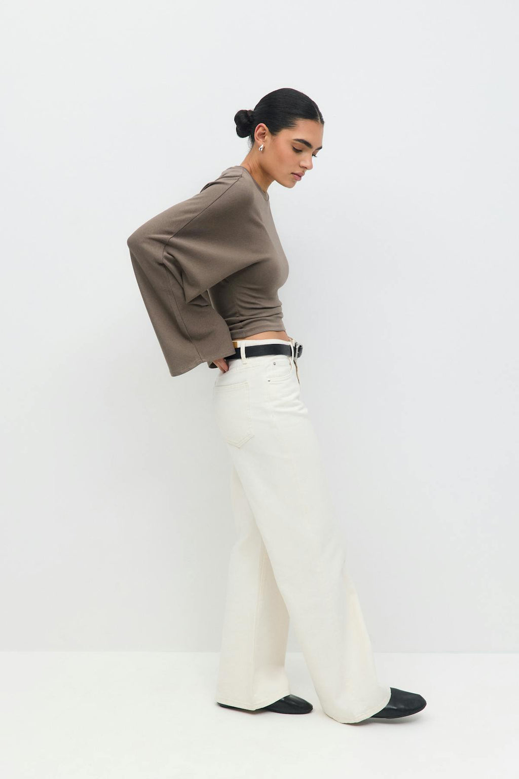 Wide sleeve top