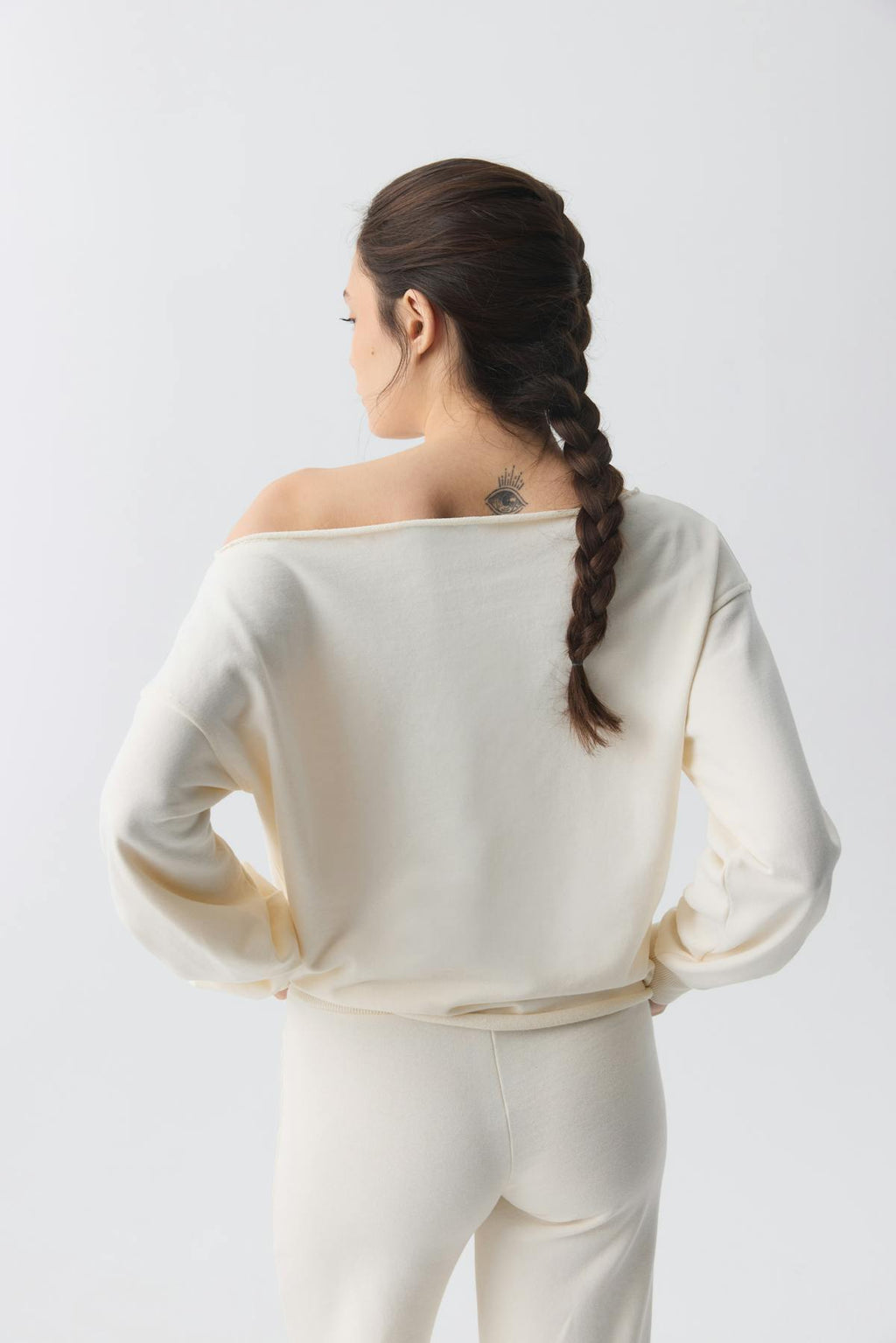 One shoulder sweater