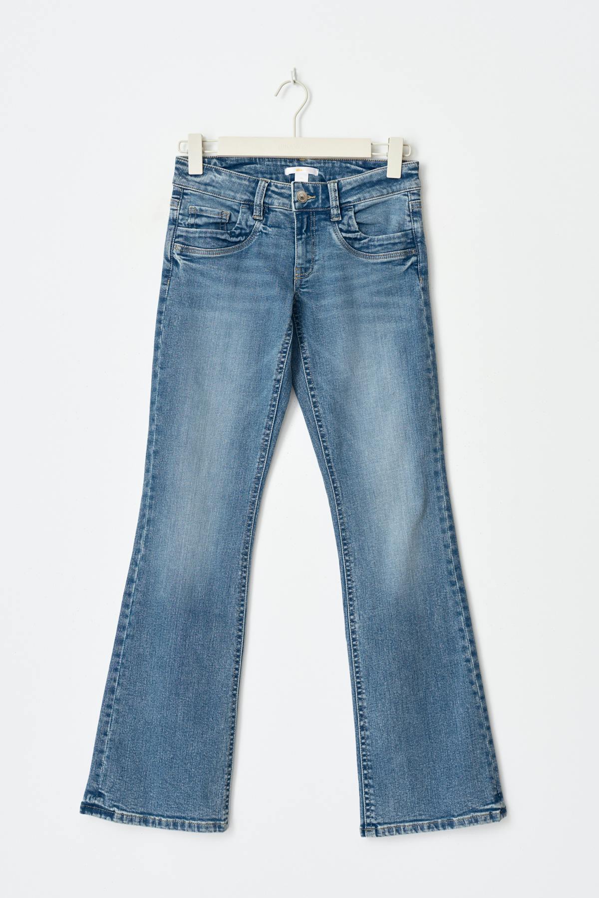 Scandi tall low bootcut jeans