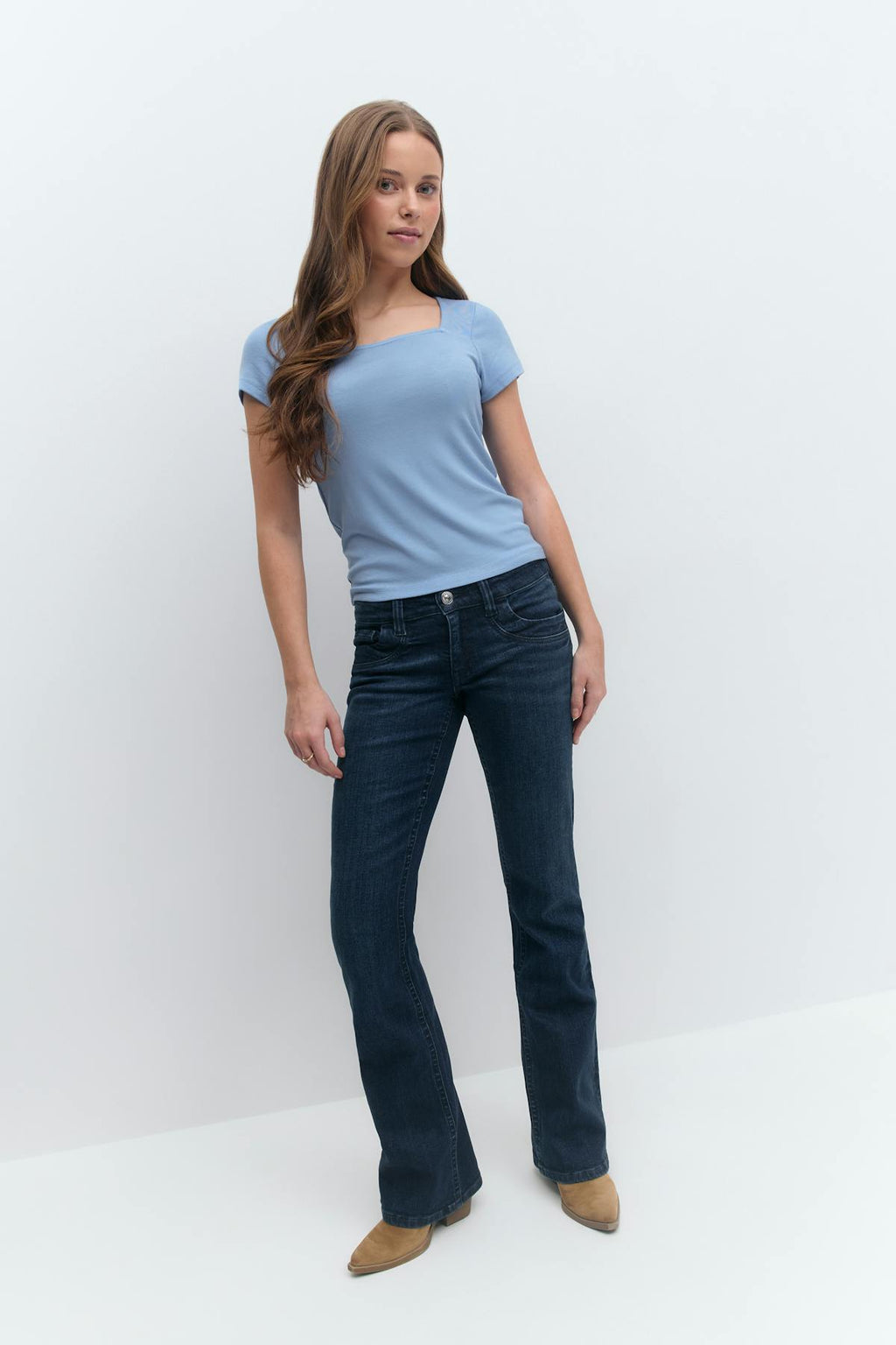 Scandi tall low bootcut jeans
