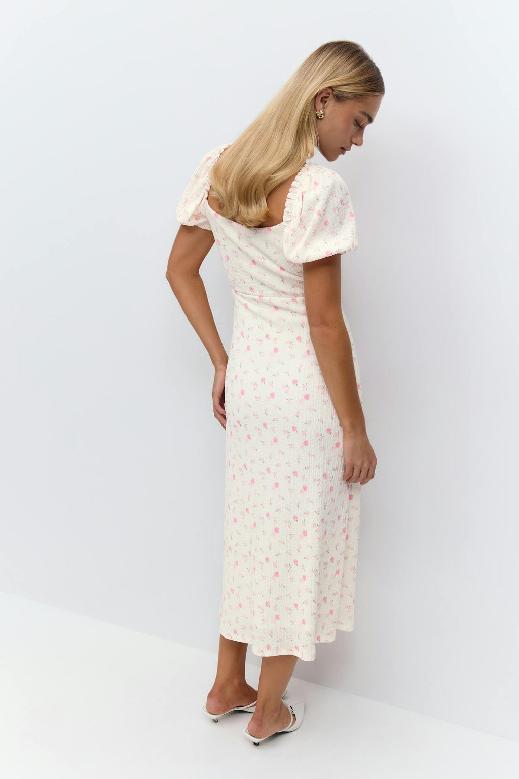 Puff sleeve midi dress