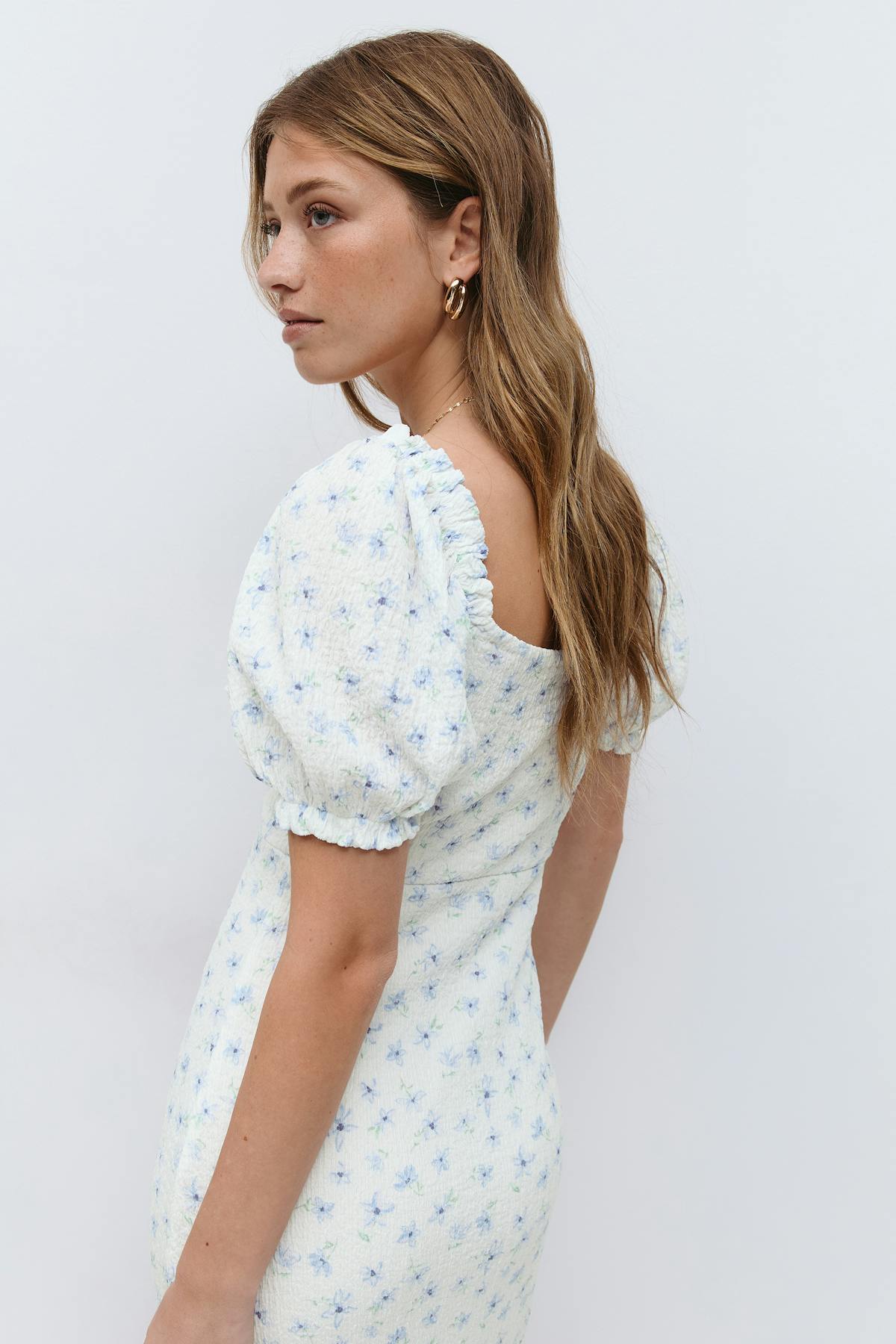 Puff sleeve midi dress