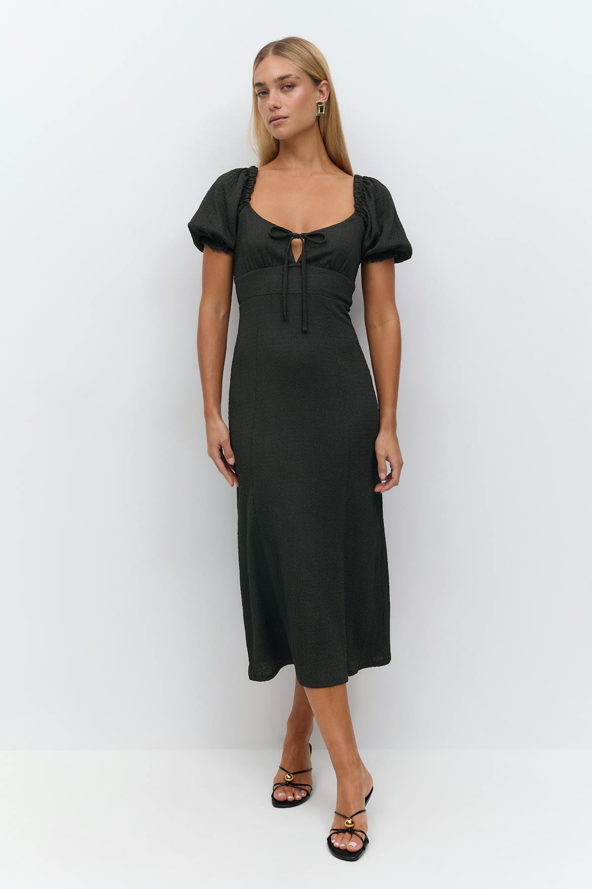 Puff sleeve midi dress