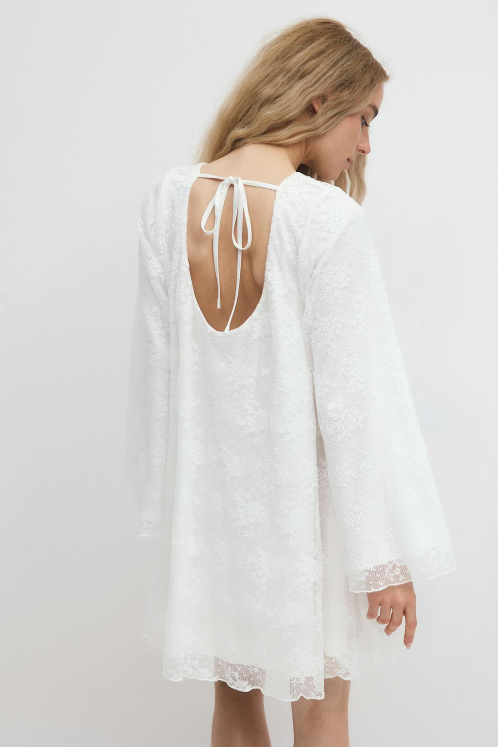 Lace dress