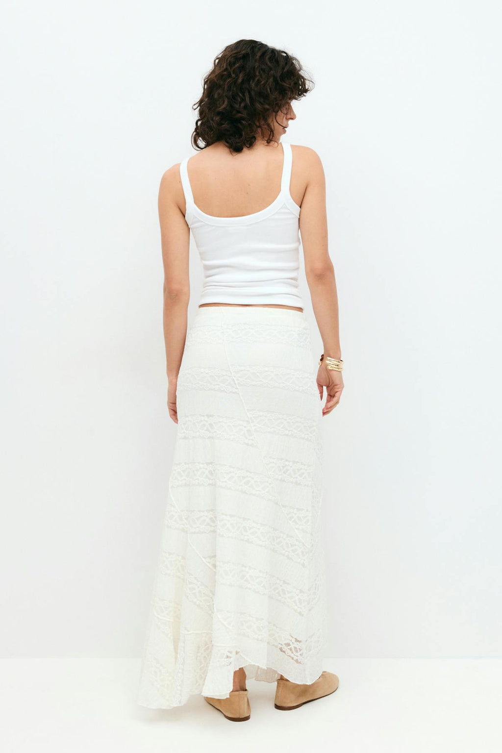 Lace skirt