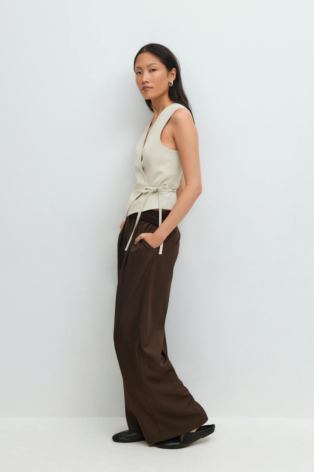Wrap tie vest