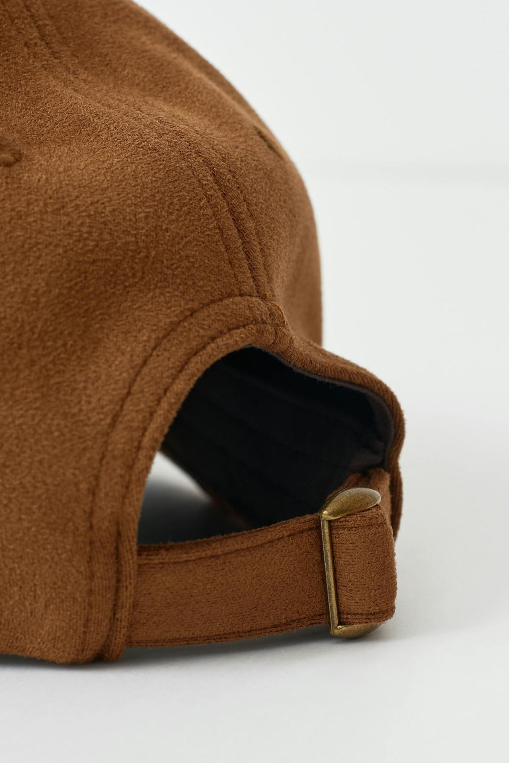Fake suede cap