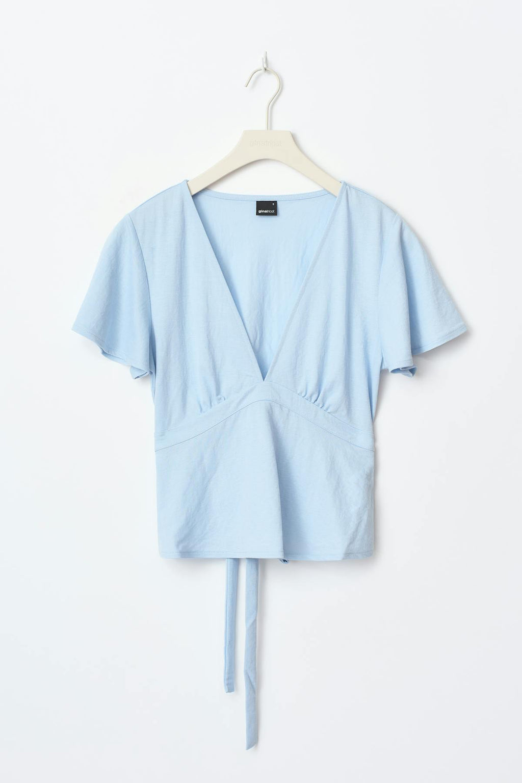 Tie top