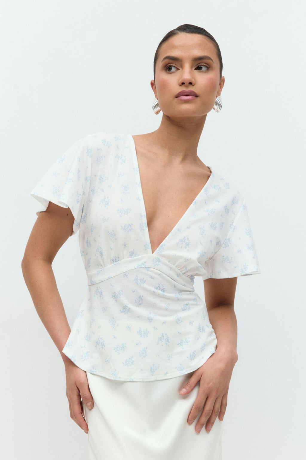 Tie top