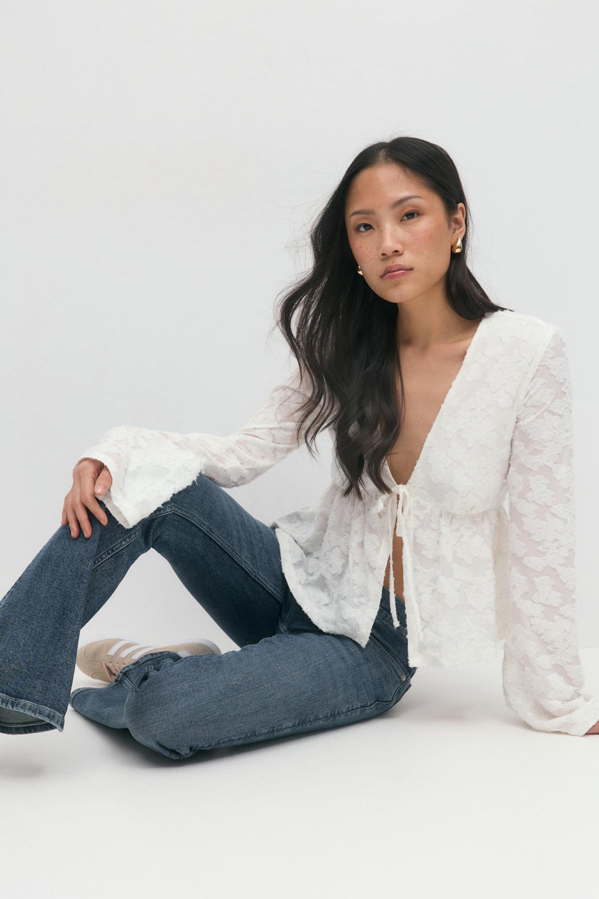 Tie front top