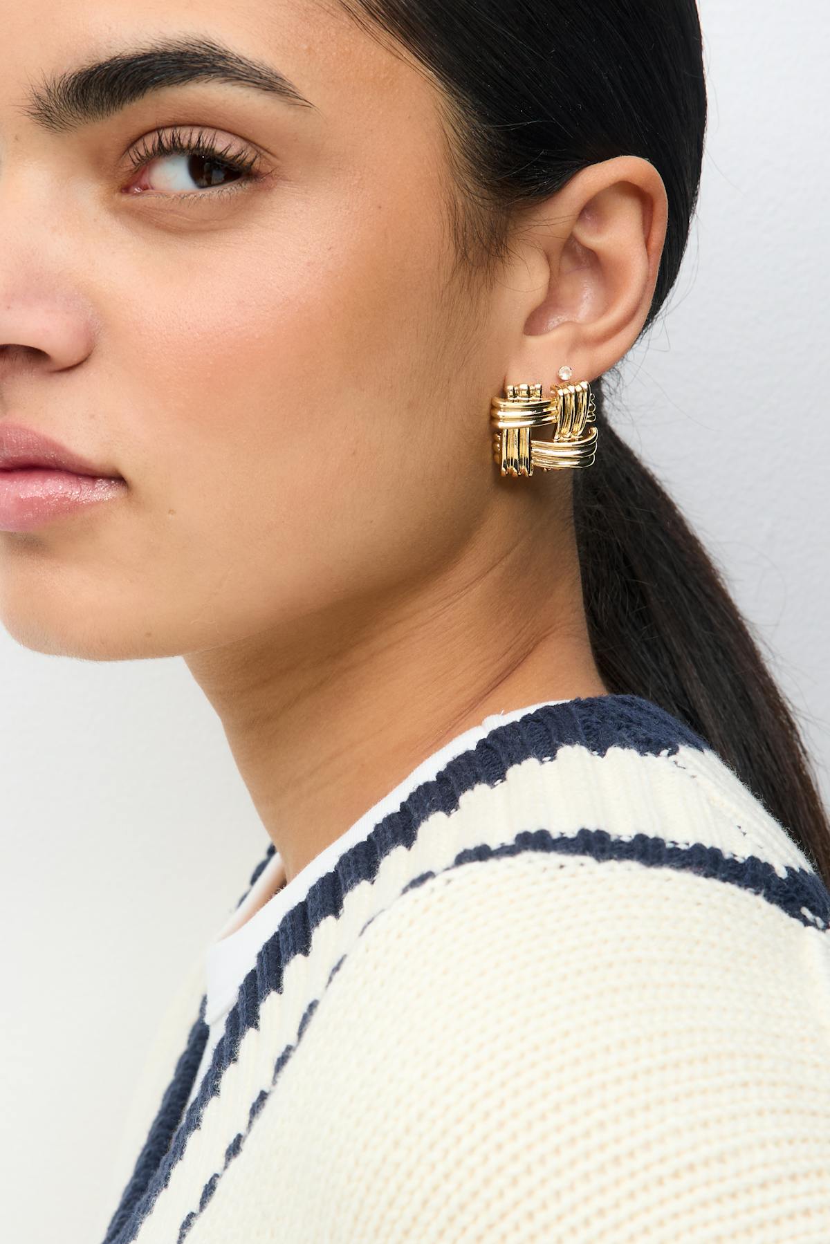 Square earrings