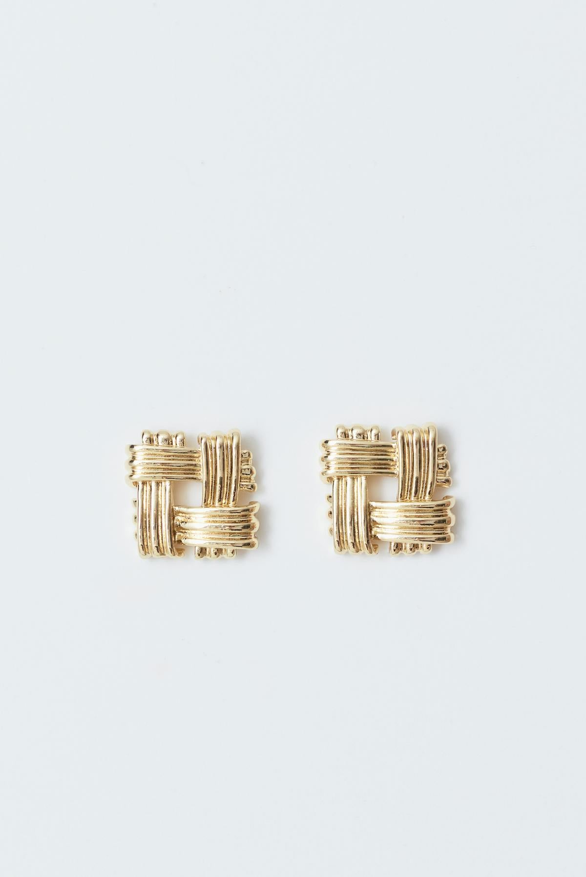 Square earrings